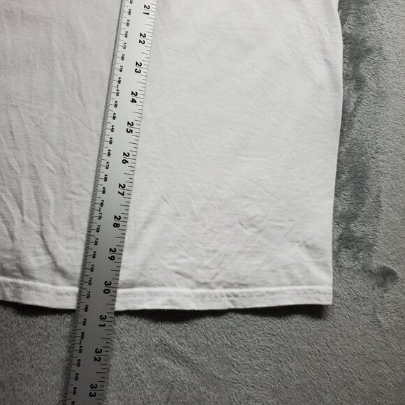 In-n-Out Burger White Graphic Tshirt 75 Years Graphic Hit on Back Men Sz XL - Picture 11 of 13